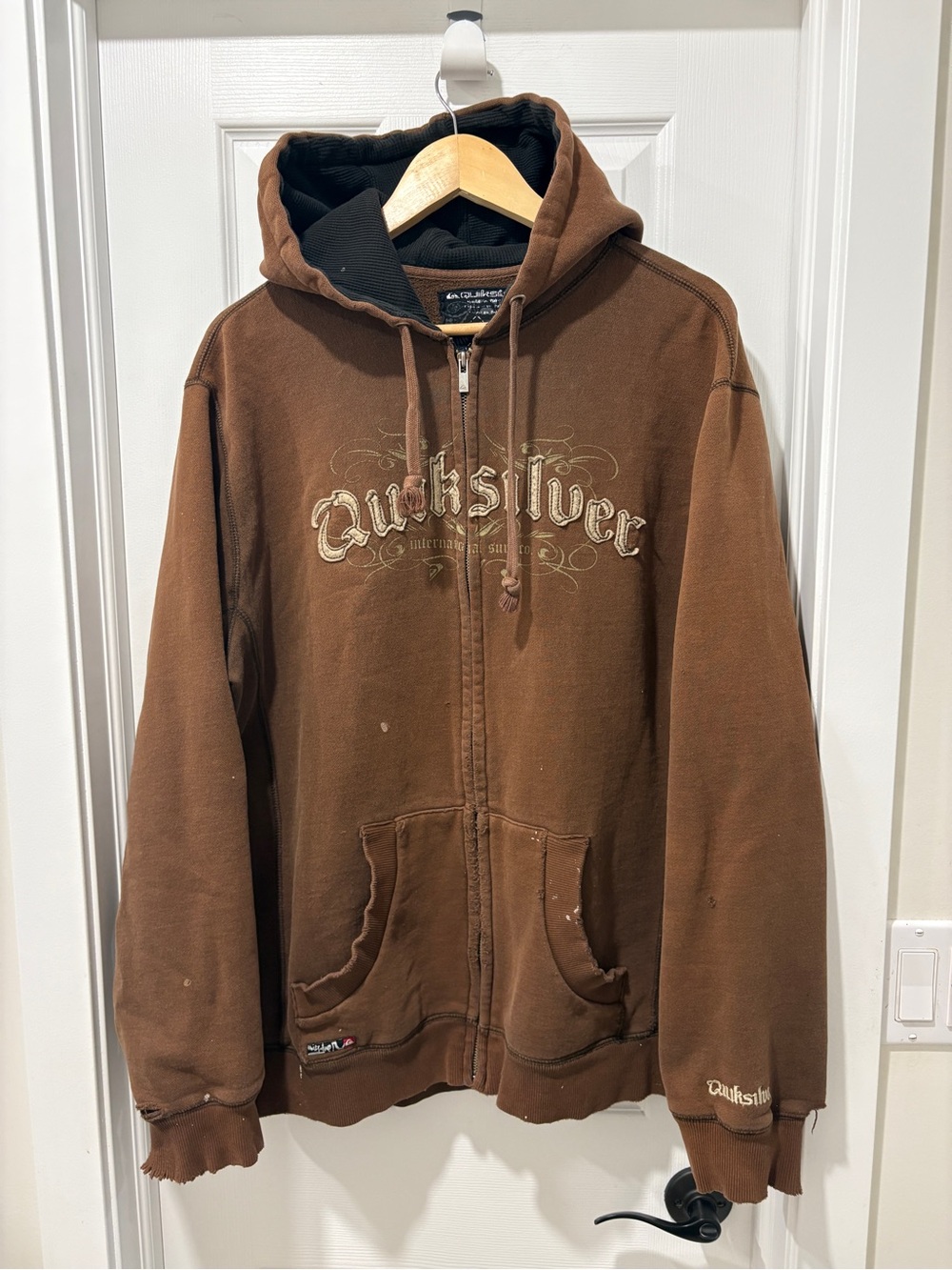 Vintage Quiksilver Sweatshirt Hoodie Brown Surf Size XL Distressed Y2K Full Zip